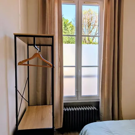Serenity Family House - 4 Personnes Avec 2 En Plein Coeur De Appartement Chantilly